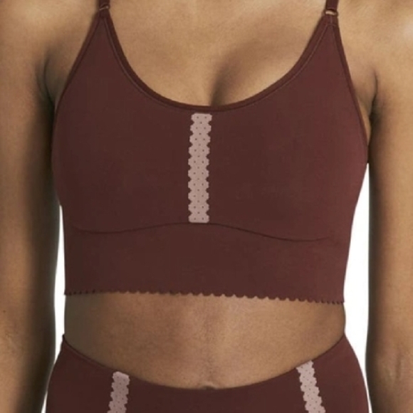 Nike Brown sports - Picture 2 of 7